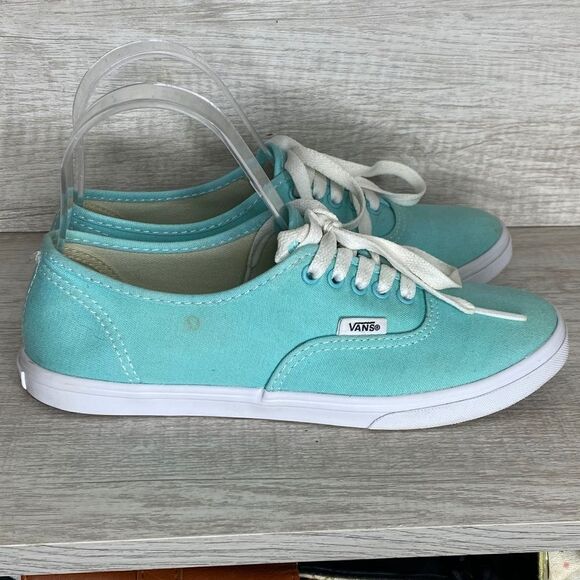 VANS LOW PROFILE DANITY CASUAL CLASSIC EVERYDAY CANVAS SKATER SHOES SIZE 7 - Picture 7 of 13